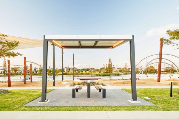 Pelican Waters –  Central Park + Waterfront Park – Street and Garden Street Furniture Project