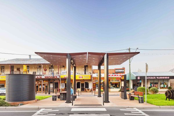 Elderslie Street – Winton – Street and Garden Street Furniture Project