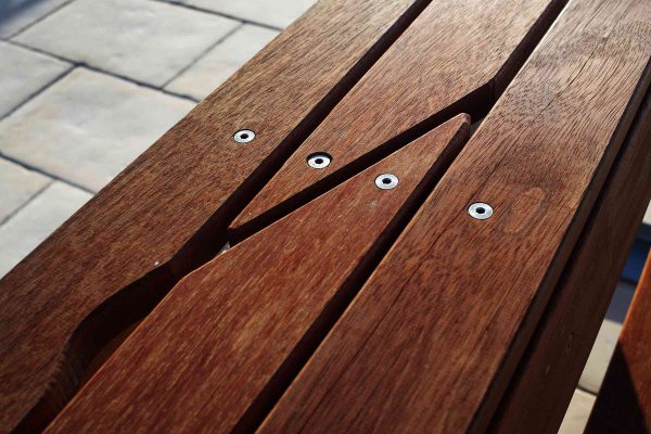 Blue Mountains Cultural Centre – Street and Garden Street Furniture Project